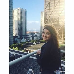 Meet your Posher, Brittney